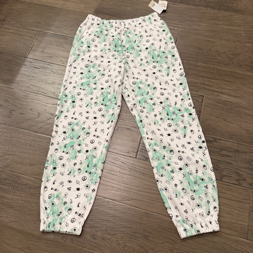 Nordstrom BP Jogger sweatpants white/green alien/peace/love/fruit/flower‎ NWT